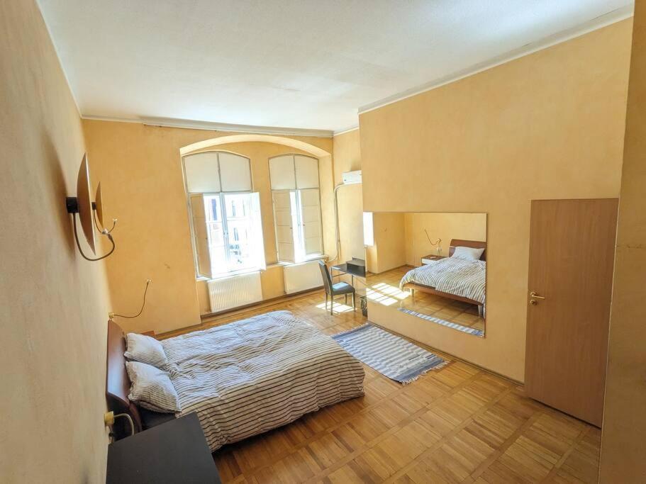 Boheme Central Apartment Timisoara Esterno foto